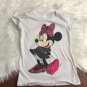 5/$25 • Disney • Minnie Mouse Tee